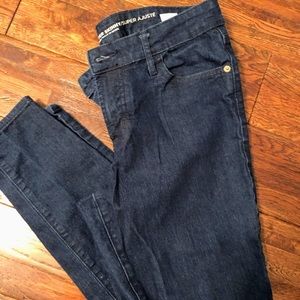 Old Navy Super Skinny Jeans, size 6